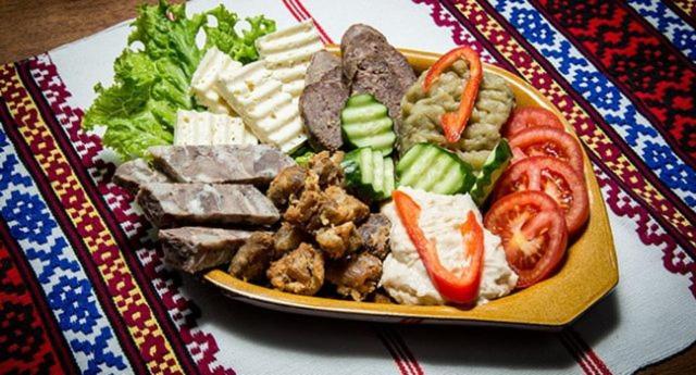 فيلا Lacrima Izei Săcel المظهر الخارجي الصورة